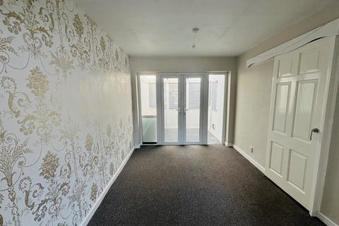 3 bedroom semi-detached house to rent, Newbold Verdon, Leicester LE9