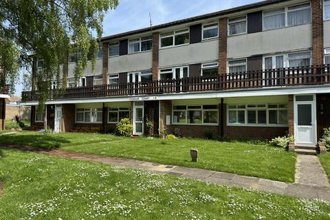 2 bedroom flat for sale, Exmoor Drive, Worthing BN13