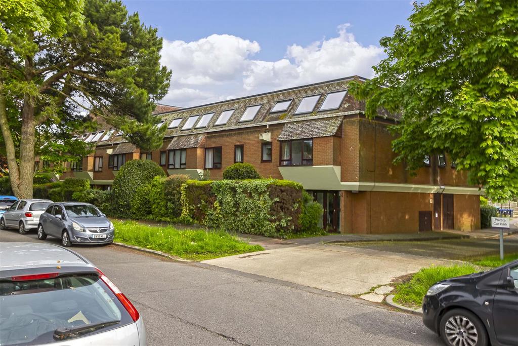 For Sale - Aspire Residential - Guardian Court