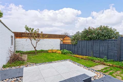 29 Sackville Crescent, Worthing, BN14 8BP