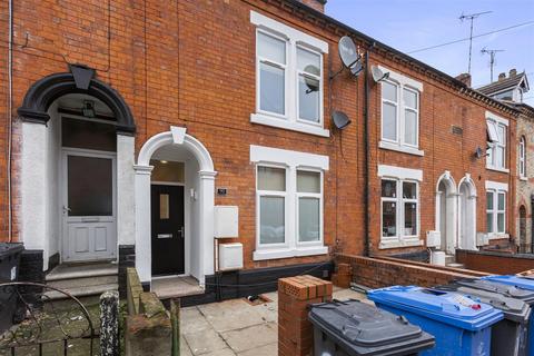 Studio to rent, Warner Street, Derby DE22