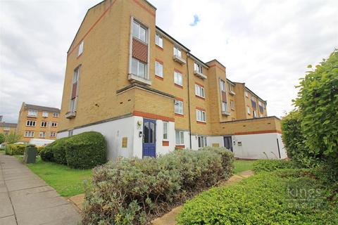 2 bedroom flat to rent, Dadswood, Harlow