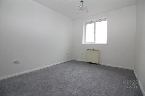 2 bedroom flat to rent, Dadswood, Harlow