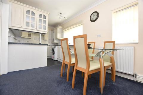 2 bedroom semi-detached house for sale, Hepworth Crescent, Churwell, Morley, Leeds