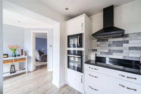 4 bedroom detached house for sale, Oulton Drive, Oulton, Leeds, West Yorkshire