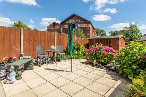 2 Mill Green, Shardlow, Derby, DE72 2WE