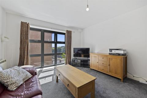 2 bedroom flat for sale, Aspen House, Kettering NN15