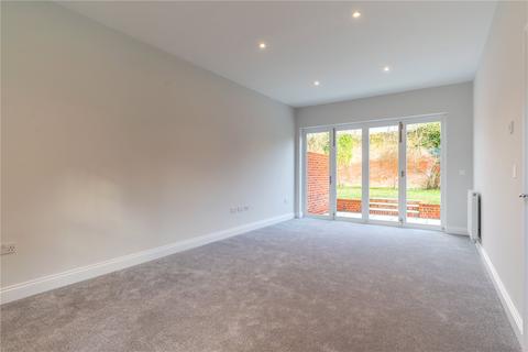 2 bedroom end of terrace house for sale, Brizes Park, Ongar Road, Kelvedon Hatch, Brentwood, CM14