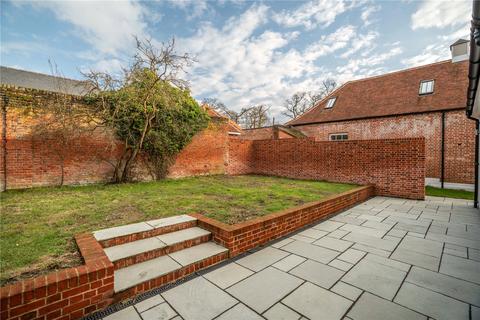 2 bedroom end of terrace house for sale, Brizes Park, Ongar Road, Kelvedon Hatch, Brentwood, CM14