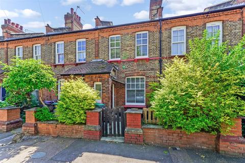 2 bedroom terraced house to rent, Moselle Avenue, London N22