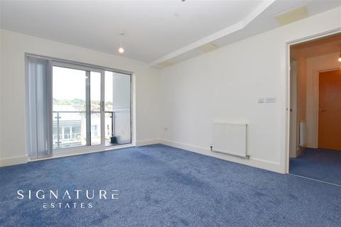 2 bedroom apartment for sale, The Embankment, Nash Mills Wharf, Hemel Hempstead