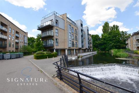 2 bedroom apartment for sale, The Embankment, Nash Mills Wharf, Hemel Hempstead