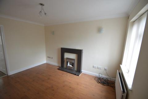 2 bedroom terraced house to rent, Rubens Close, Upper Gornal