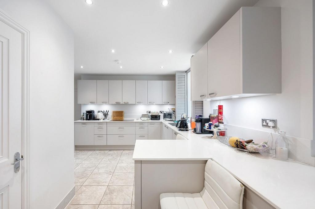 7 ? Bryanston Court-16.jpg