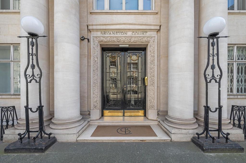7 ? Bryanston Court-3.jpg