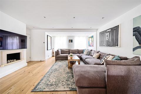 4 bedroom semi-detached house for sale, Raeburn Close, London, NW11