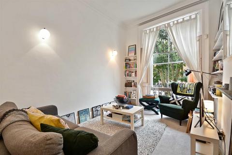 1 bedroom apartment to rent, Belgrave Gardens, St Johns Wood