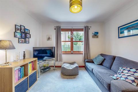 51 Elm Street, Errol, Perth, PH2 7SQ