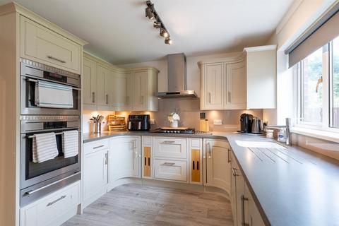 20 Lauder Crescent, Perth, PH1 1SU