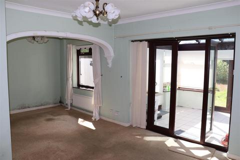 19 Beacon Hill, Walsall, WS9 0RH