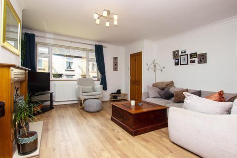 18 Gordon Street, Darwen, BB3 0EB
