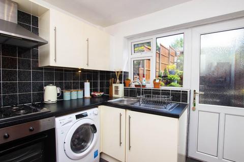 18 Gordon Street, Darwen, BB3 0EB