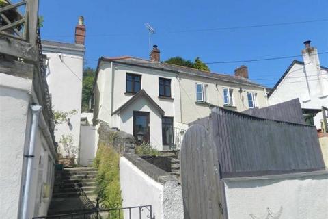 2 bedroom end of terrace house to rent, Station Hill, Barnstaple EX32