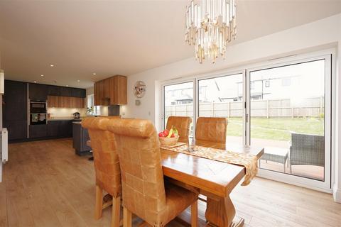 4 bedroom detached house for sale, Freestone Way, Barrow-in-Furness