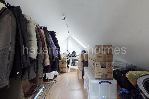 4 bedroom house for sale, Dunstan Road, London