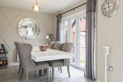 5 bedroom detached house for sale, Devana Gardens, Chester