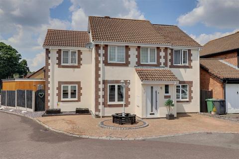 7 Apple Tree Close, Abbeymead, Gloucester, GL4 5BZ