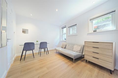 1 bedroom flat to rent, Stanwick Road, London W14