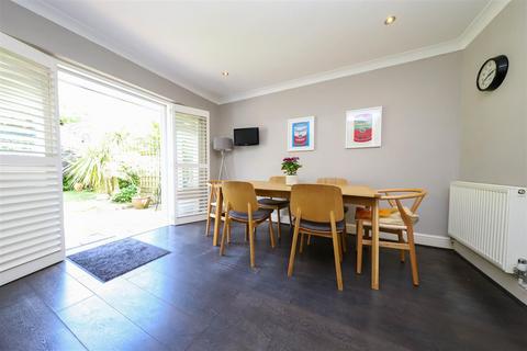 4 bedroom detached house for sale, Treetops Close, Brighton