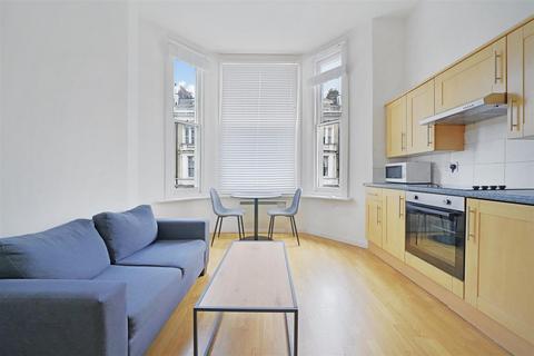 1 bedroom flat to rent, Castletown Road, London W14