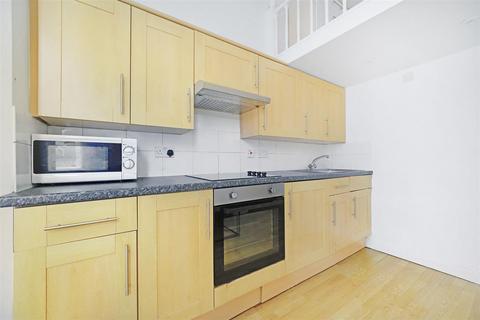 1 bedroom flat to rent, Castletown Road, London W14