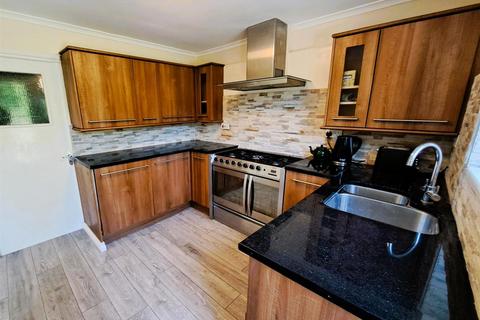 2370 Coventry Road, Sheldon, Birmingham, B26 3LS