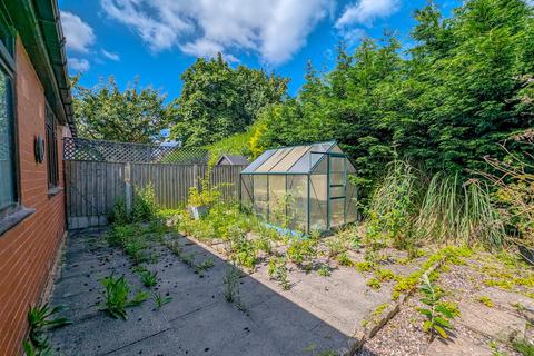 2 bedroom semi-detached bungalow for sale, Leigh Road, Leigh