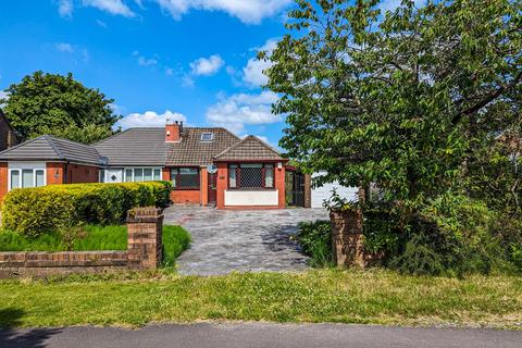 2 bedroom semi-detached bungalow for sale, Leigh Road, Leigh