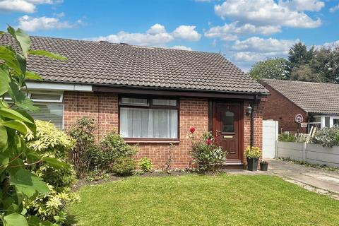 2 bedroom bungalow for sale, Four Stones Grove, Birmingham B5