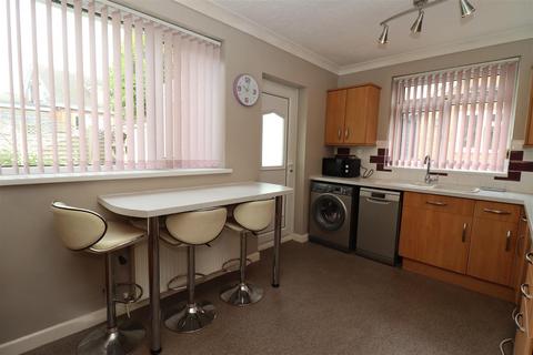 2 bedroom semi-detached bungalow for sale, St. Helens Drive, Welton, Brough