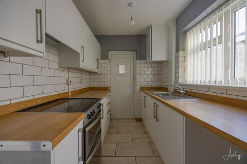 3 bedroom semi-detached house for sale, Penydre Road, Clydach, Swansea