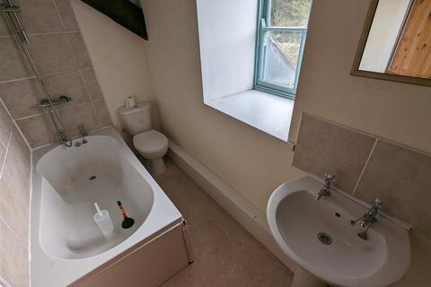 2 bedroom house to rent, Vaynol Park, Bangor