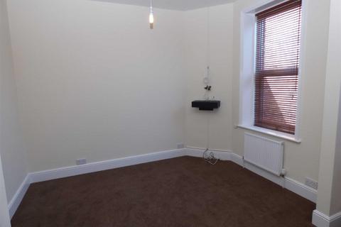 2 bedroom apartment to rent, Donkin Terrace, North Shields