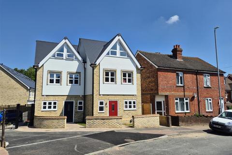 4 bedroom semi-detached house for sale, Silverdale Mews, Silverdale Road, Tunbridge Wells, TN4 9HX