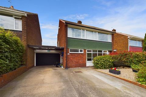 4 bedroom detached house for sale, St. Martins Close, Whitley Bay