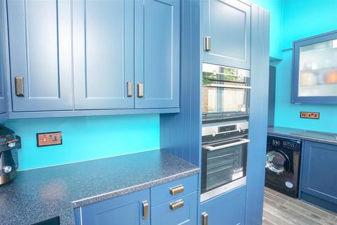 1 Breaktemper, Westhoughton, Bolton, BL5 3TJ