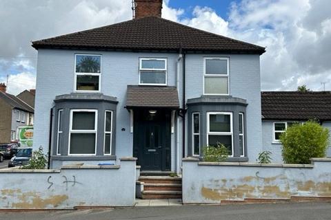 1 bedroom house to rent, Lower Street - Kettering