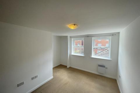 57 Millfield, Neston, CH64 3TF