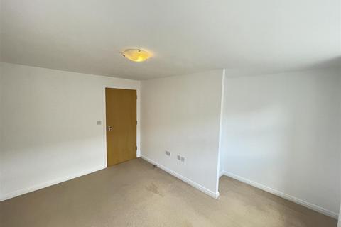 57 Millfield, Neston, CH64 3TF