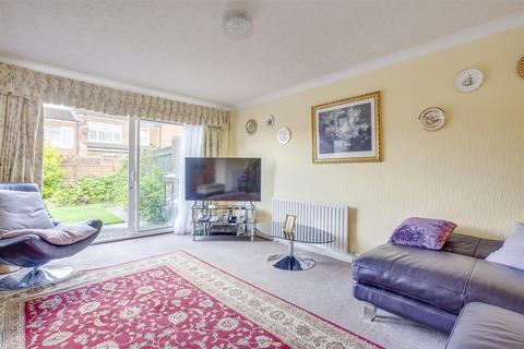 3 bedroom semi-detached house for sale, Bedder Road, High Wycombe HP12